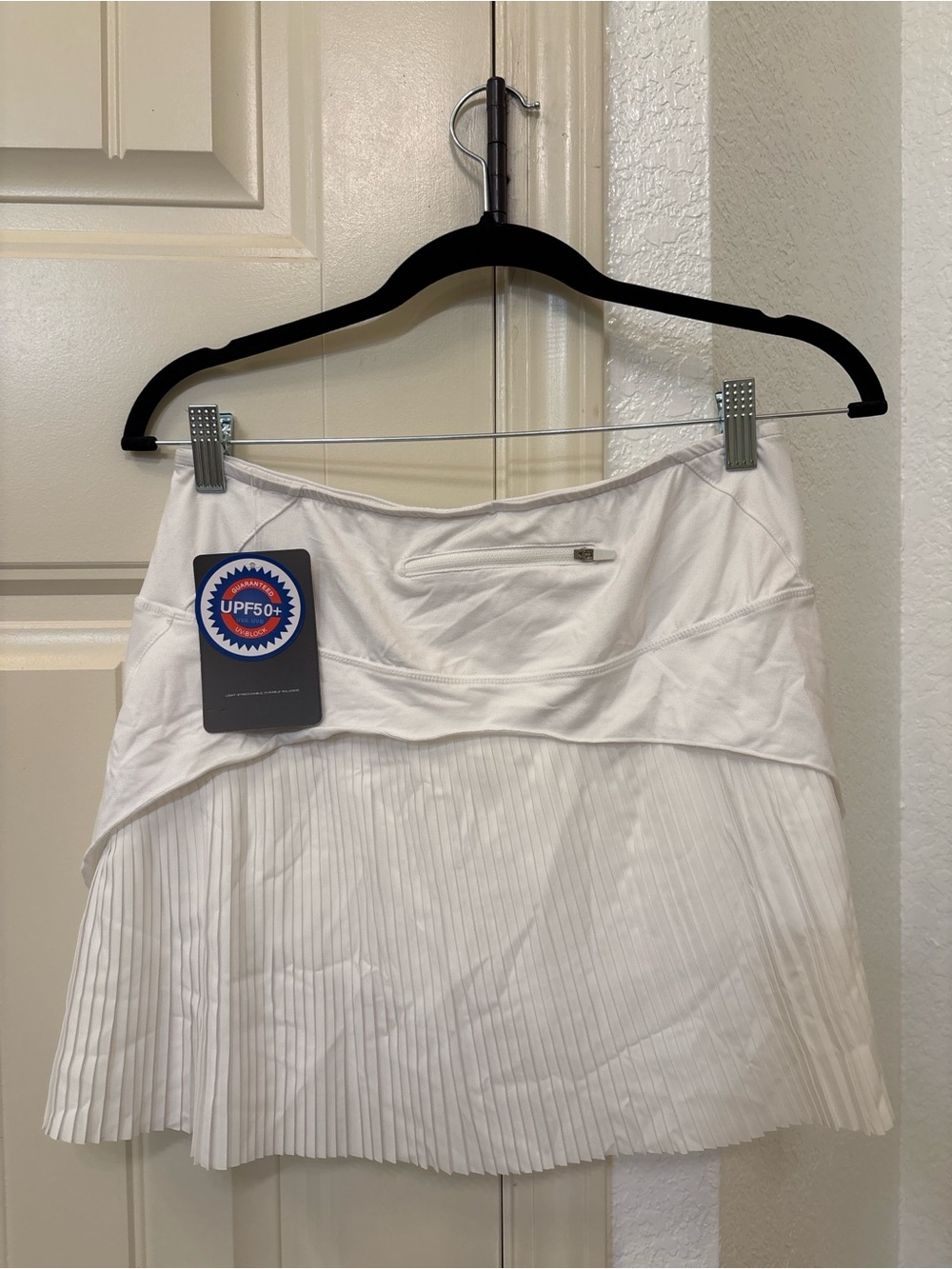 NWT INNO White‎ Pleated Tennis Skort Small UPF 50+ Athletic Golf Pickleball - Picture 2 of 3